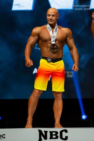 MEN'S PHYSIQUE МАСТЕРА +40